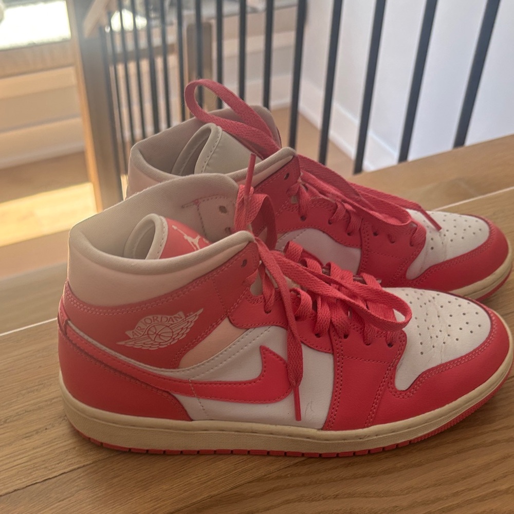 Nike Women's Red and Cream Sneakers